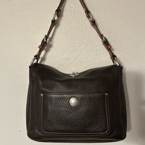 COACH Chelsea Medium Shoulder bag